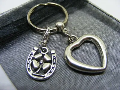 £3.95 • Buy Love Heart & Lucky Clover Horseshoe Charm Keyring With Gift Bag (NC)