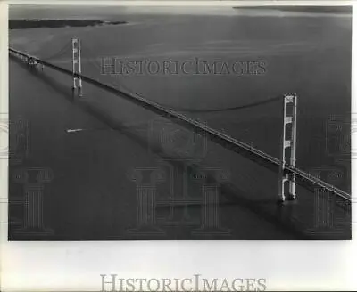 1980 Press Photo Mackinac Bridge-Michigan 1963 - Cvb22691 • $15.99
