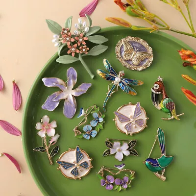 Medieval Vintage Brooch For Women Fashion Enamel Baroque Brooch Pin Jewelry Gift • $3.68