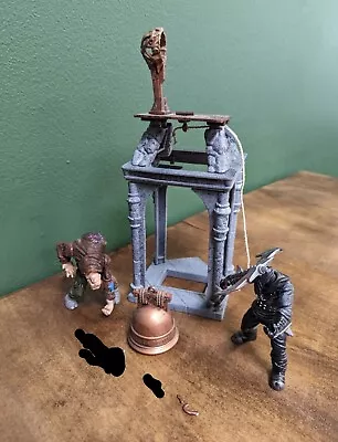 McFarlane Toys Monsters Hunchback Of Notre Dame Playset 1998 With Damage • $19.99