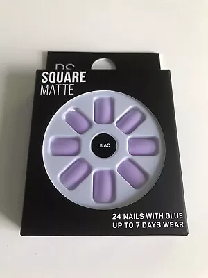 Lilac Square Matte False Nails • £3.95