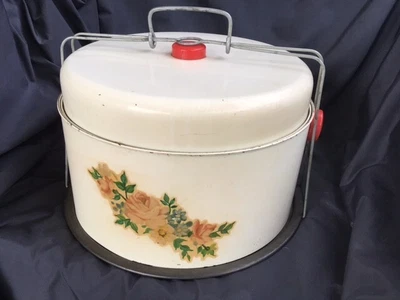 $37 • Buy RARE Vintage Cream Metal/Tin Cake/Pie Carrier Locking Handle Retro Farmhouse 4pc