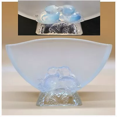 Vintage Signed Verlys Kissing Blue Hued Love Birds Frosted Bowl Vase READ • $89.95