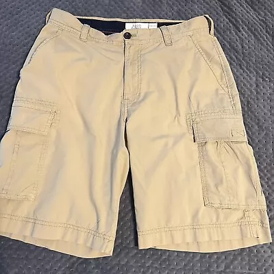 Mens Izod Saltwater Carpenter Khaki Shorts 30 X 10.5 • $12.99