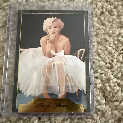 MARILYN MONROE Sports Time 1995 Gold Foil Stamped Promo #1 • $0.99