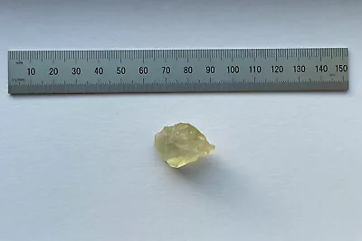 Libyan Desert Glass (Golden Tektite) 6.8g • £19.99