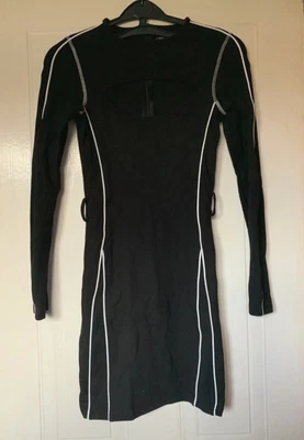 £3 • Buy Black Stretchy Body Con Dress With White Piping And Cut Out Detail On High Chest