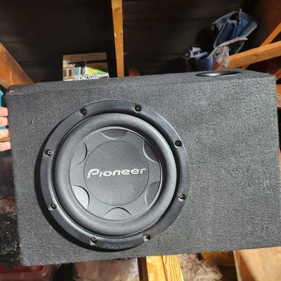 £120 • Buy Car Speaker Pioneer And Amp Sony 1000 Watts On Back Of Speaker  Box Nice Bass 