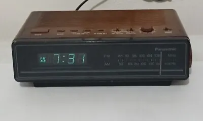 Vintage Panasonic AM/FM Clock Radio RC-65 • $13.20