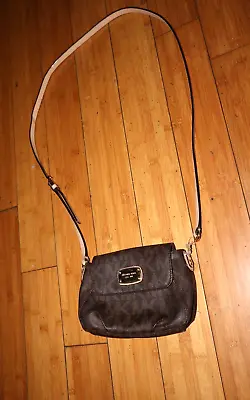 Michael Kors Monogram Messenger Crossbody Deffective Strap • $9.99