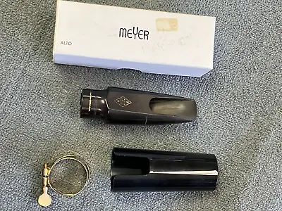 Meyer 9M Medium Chamber Alto Sax Hard Rubber Mouthpiece W Cap And Ligature NOS • $129