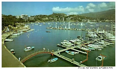 Acapulco Mexico Yacht Club Boats People Landscape Vintage Postcard-K2-213 • $5.99