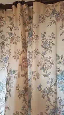 DORMA JENNY WREN UNLINED CURTAINS WIDTH  66 Inches DROP 72 Inches  EX CONDITION  • £25