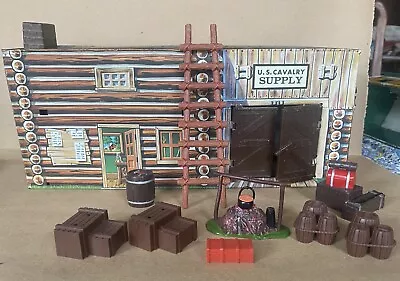 Marx FORT APACHE Playset U.S. CAVALRY SUPPLY Tin Litho Building With Accessories • $34.95