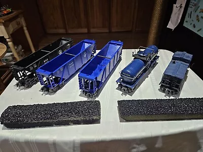 Lionel Modern Train Cars A Total Of Five (the Tank Car Is K-line) All Are B&0 • $115