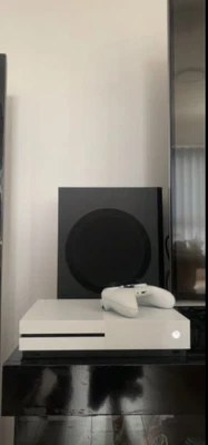 $315 • Buy Microsoft Xbox One S 1TB White Console - Comes With 1 X Controller And 3 Games)