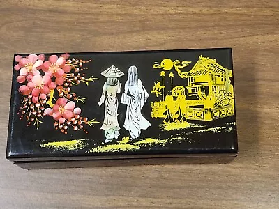 Japanese Lacquerware Trinket Jewelry Box Black W/ Two Ladies & Pavilion Scene • £13.98