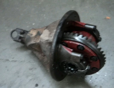 $620 • Buy Holden Hq Hg Torana Banjo Diff Center 3.08 Long Bolt Course Spline