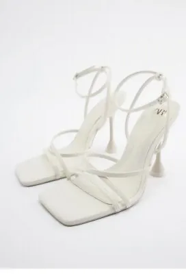 $48 • Buy Zara Sandals (size 8)