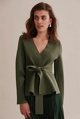 $75 • Buy Country Road Khaki Milano Compact Knit Wrap Jacket XS/8-10