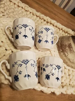 Myott Meakin  FINLANDIA  England Swirl Rim Coffee Mugs Set Of 4 Blue Flowers • $65