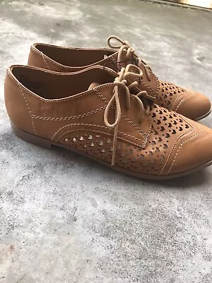 Me Too!  Womens  Shoes Light Brown Color Sz 7 New • $23.40