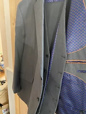 Mens 3 Piece Scope Suit Jacket And Waistcoat Size 56   Trousers 52  Grey Vgc • £10