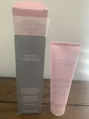 Mary Kay TimeWise Age Minimize 3D Day Cream - 1.7oz • $15