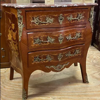 ARRIVES JUNE 2024 French Antique Inlaid Louis XV Bombe Chest Of Drawers/Dresser • $1775