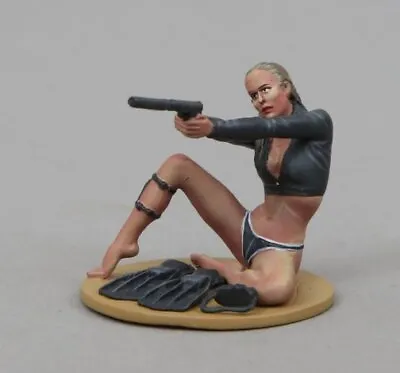 MLB007 Female Secret Agent W/Scuba Gear - Thomas Gunn Miniatures Toy Soldier • $55