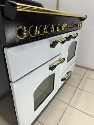 FULL GAS RANGEMASTER  110 RANGE COOKER IN WHITE AND BRASS. Ref-R18 • £1340