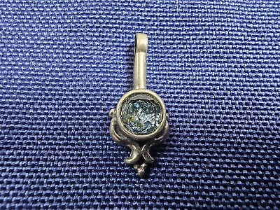Grandma Grabe's Beautiful Vintage 925 Sterling Silver Blue Stone Pendant • $0.75