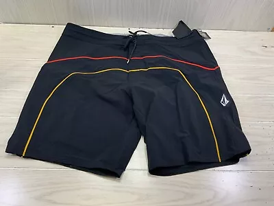 Volcom Rainbow Bridge 19  Boardshorts Men's Size 38 Black NEW MSRP $65 • $19.99