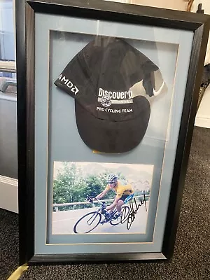 £300 • Buy Lance Armstrong “Le Boss” Tour De France Signed  With Cap And Bracelet COA