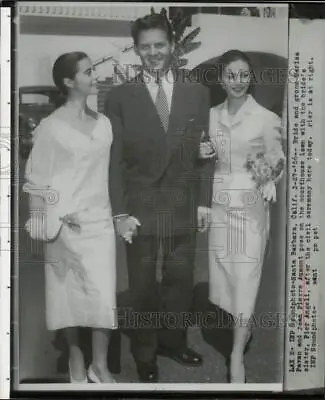 1956 Press Photo Marisa Pavan And Jean Aumont After Wedding In California • $15.99