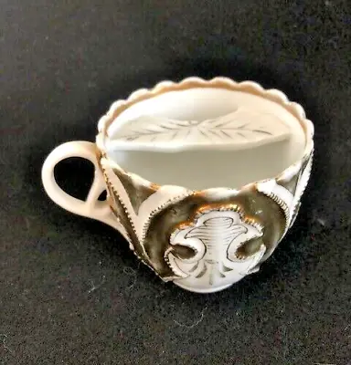 Vintage Gold & White Mustache Teacup • $8