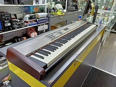 Roland RD-170 88-Key Digital Piano - READ DESCRIPTION • $525