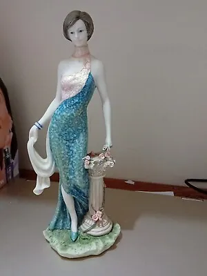£12 • Buy Vintage Porcelain Lady Figurine The Regal Collection Melissa