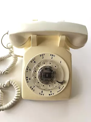 Vintage 1983 Beige Rotary Dial Telephone Western Electric 500DM Untested • $10.95