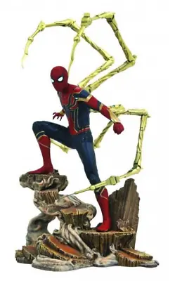 Iron Spider-Man Avengers Infinity War Marvel Gallery Diorama 23cm Diamond Select • £57.99