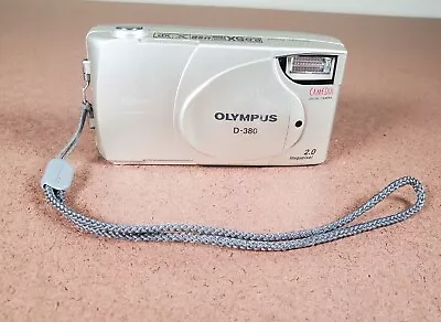 Olympus CAMEDIA D-380 2.0MP Digital Camera - Silver - WORKING/DAMAGE AS IS READ • $15.99