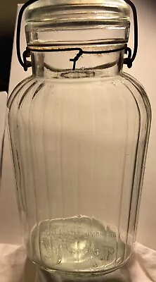 BEICH'S CHICAGO BLOOMINGTON 24 PANEL OVAL Clear 1/2 Gal. Product Jar W/Lid/Bail • $7.99