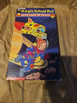 THE MAGIC SCHOOL BUS GETS LOST IN SPACE VHS Tape Hard Case Scholastic Free Ship • $1.99