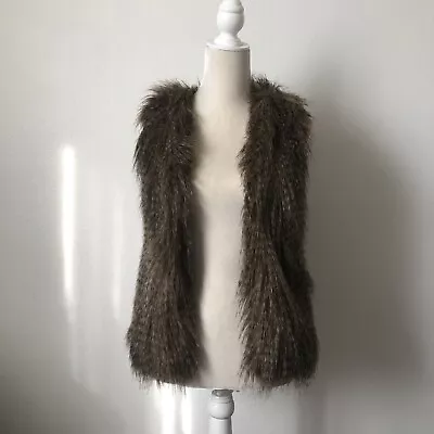 H & M Faux Fur Vest Sz 2 • $19.99