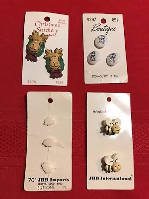 (10) Vintage Animal Buttons-Pigs-Bumble Bee-Dog-Reindeer-New • $12.50