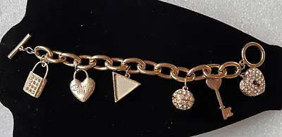 £40 • Buy Juicy Couture Gold Tone Heart Charm TBar Fastening Bracelet - 20cms
