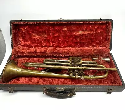 Vintage Cavalier Elkhart Indiana Trumpet & Case #39443 • $149.99