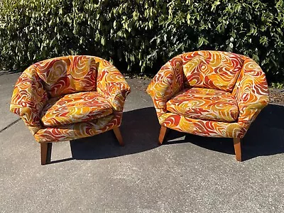 Pair Mid Century Walnut Barrel Lounge Chairs Chelmode Furniture Co  Swirl Design • $1898