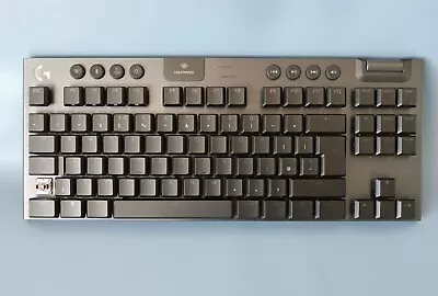 Logitech G915 Wireless RGB Tactile Gaming Keyboard - Black • £60