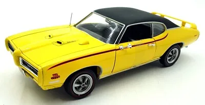 Auto World 1/18 Scale Diecast AMM1252/06 1969 Pontiac GTO Judge - Yellow • £119.99